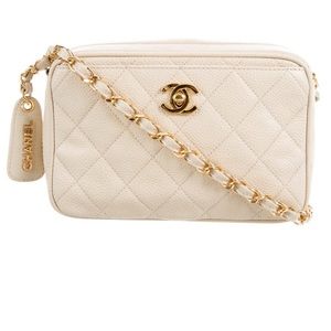 Vintage CHANEL Caviar Leather Camera Bag